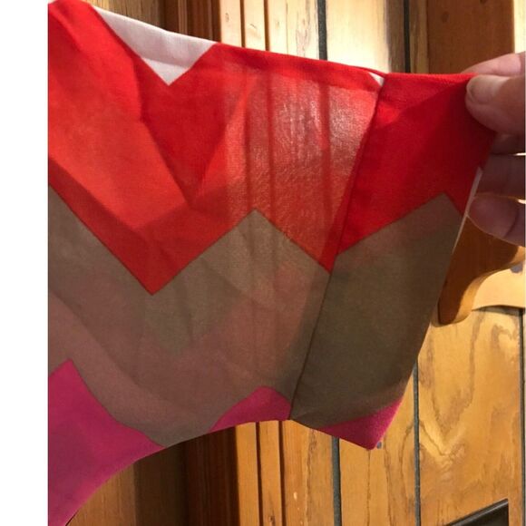 Allegra K Blouse Women's Medium Sheer Tan Red White Pink Black Zig Zag Print - Picture 3 of 4